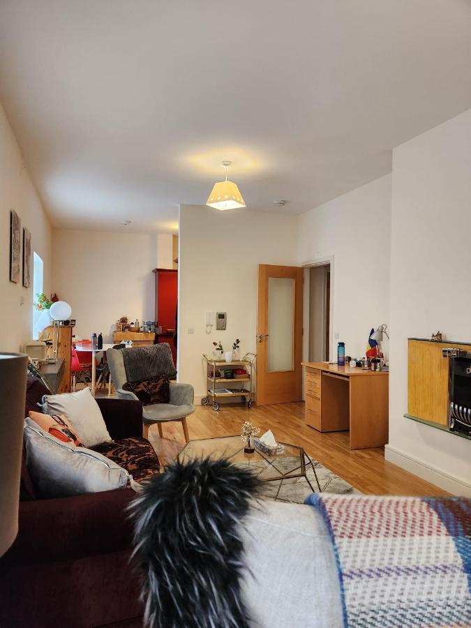 Our Tiny Little Home Корк Экстерьер фото